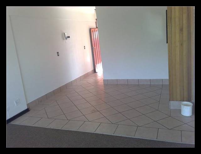 2 bed property to rent in KRUGERSDORP